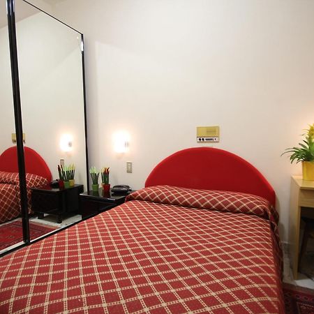 Hotel Villa Luca К'янчіано-Терме Номер фото